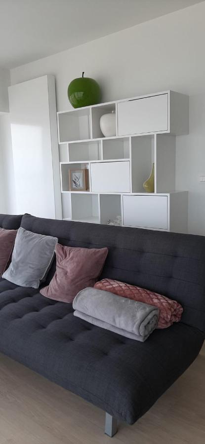Appartment With Frontal Sea View With 3 Bedrooms Koksijde Bagian luar foto